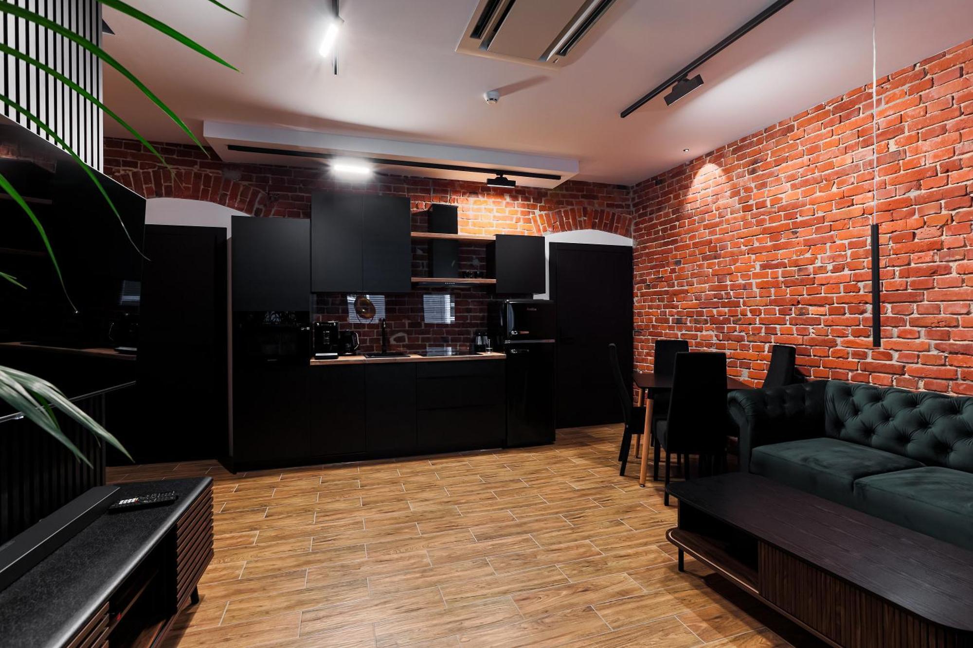 Hedonia Premium * Opole